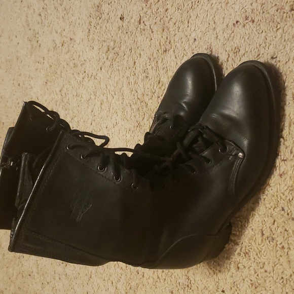 Harley Davidson Boots - Picture 7 of 9